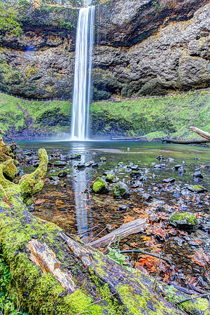 Silver Park's South Falls & Walk-behind Cave